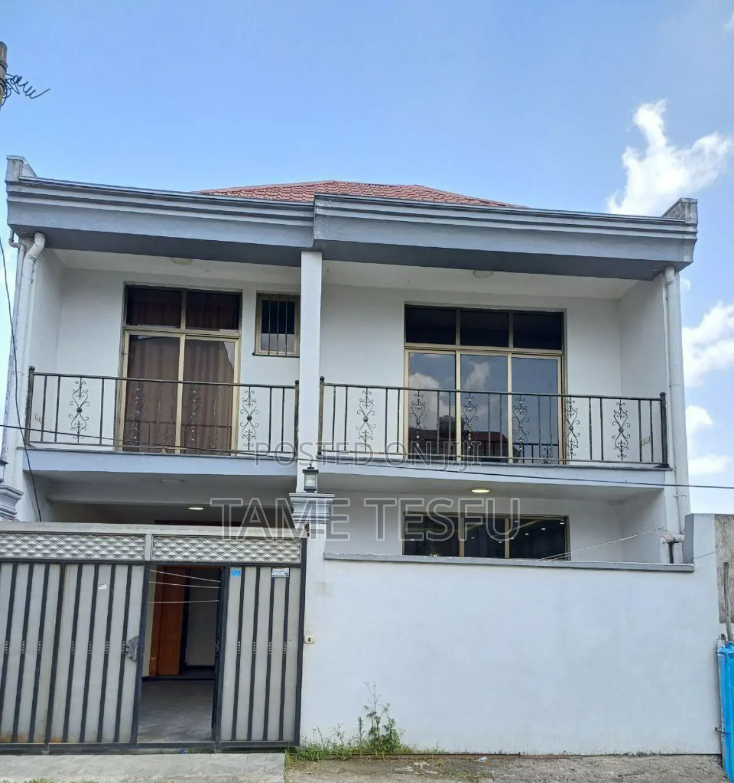 Furnished 5bdrm House in ሰሚት 105ካሬ, Bole for sale