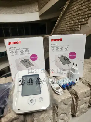 Photo - Digital Main Blood Pressure Monitor 癲馬digital Blood Pressuer Monitor