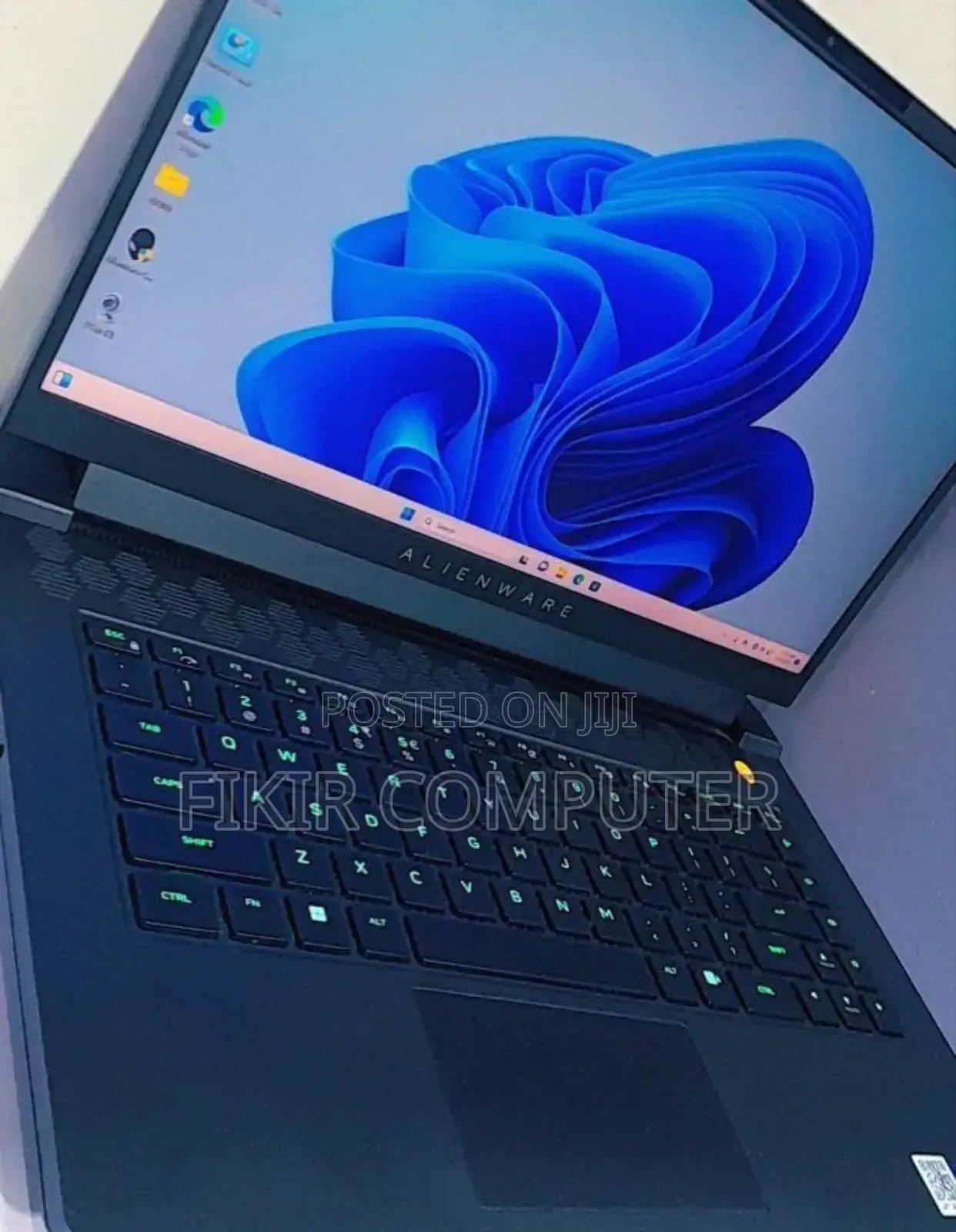 New Laptop Alienware M15 R3 16GB Intel Core I7 SSD 1T