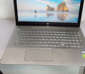 New Laptop HP Pavilion 15 8GB Intel Core I5 HDD 1T