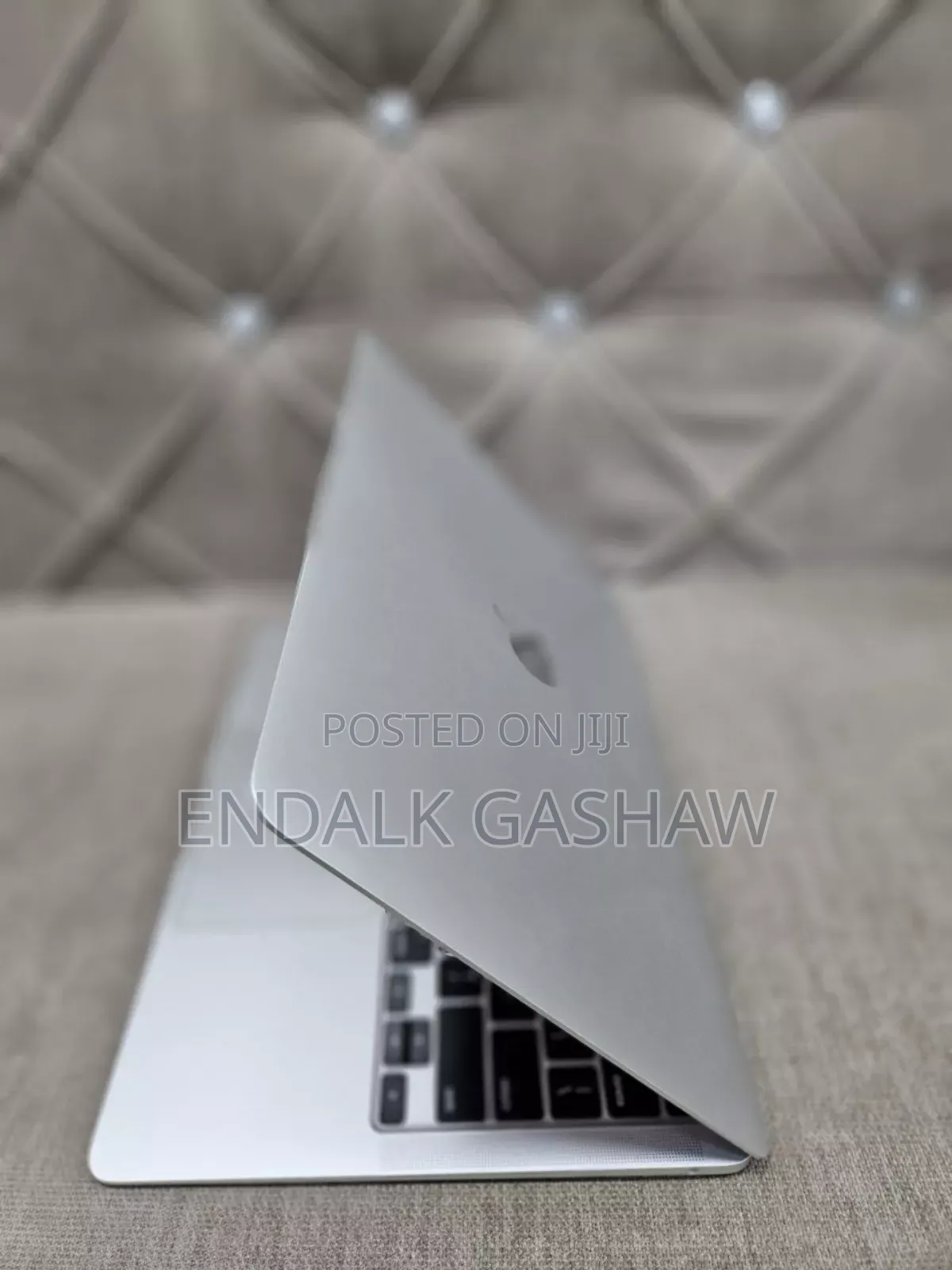 New Laptop Apple MacBook Air 2020 8GB Intel Core I5 SSD 512GB