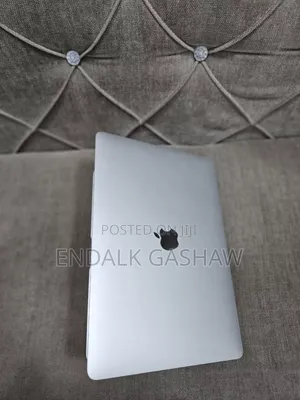 New Laptop Apple MacBook Air 2020 8GB Intel Core I5 SSD 512GB