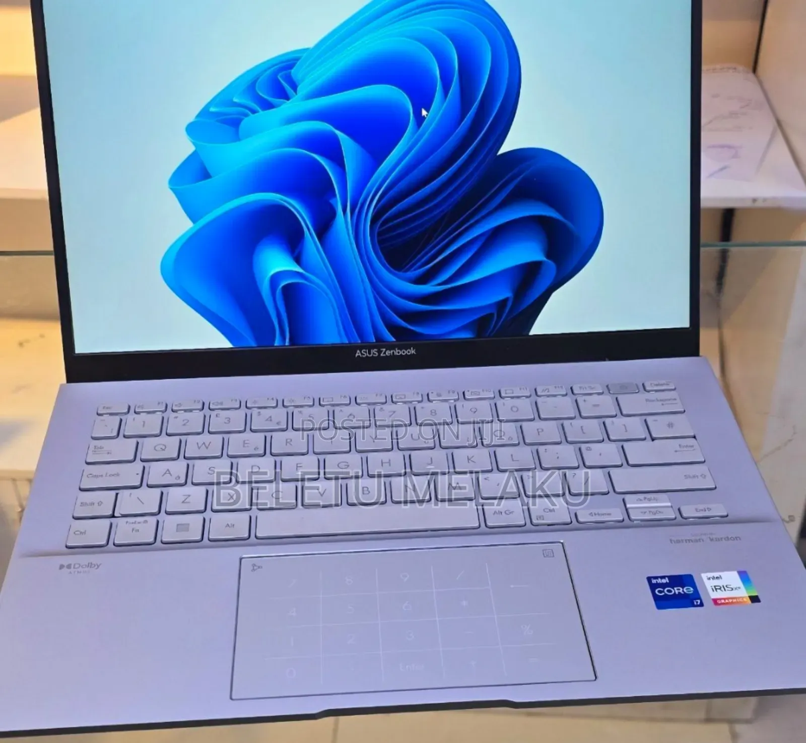 New Laptop Asus Zenbook Duo 14 16GB Intel Core I7 SSD 512GB