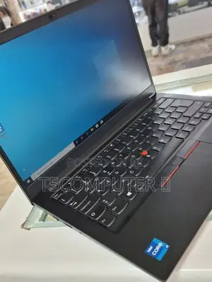 New Laptop Lenovo ThinkPad E14 G5 16GB Intel Core I7 SSD 256GB