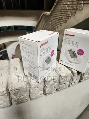 Photo - Digital Blood Pressuer Monitor癲馬rechargeable Battery Blood Pressuer