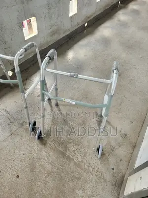 Walking Aid軍foldable Walker腱你walking