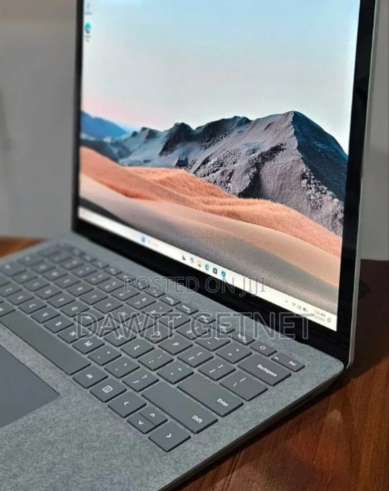 New Laptop Microsoft Surface 16GB Intel Core I7 SSD 512GB