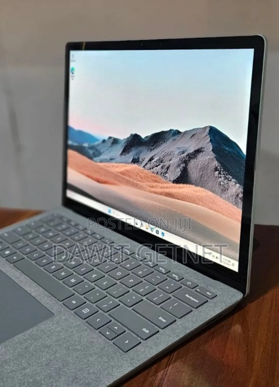 New Laptop Microsoft Surface 16GB Intel Core I7 SSD 512GB