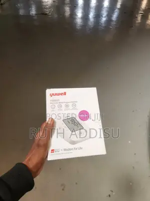 Photo - Yuwell Medical Blood Pressure Monitor考慮brand New Blood Pressuer Monito