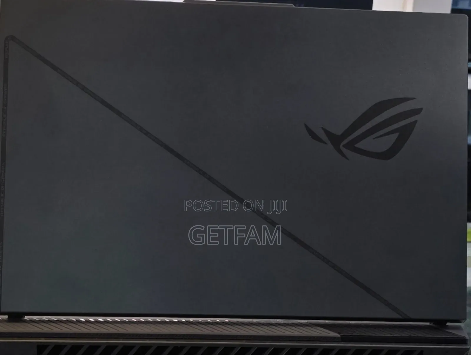 New Laptop Asus ROG Strix G15 16GB Intel Core I9 SSD 1T