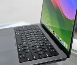 New Laptop Apple MacBook Pro M1 16GB Apple M1 Pro SSD 512GB