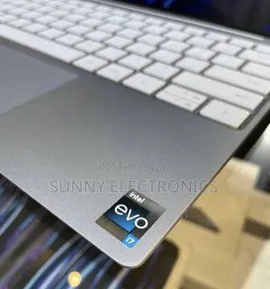 New Laptop Dell XPS 13 16GB Intel Core I7 SSD 512GB