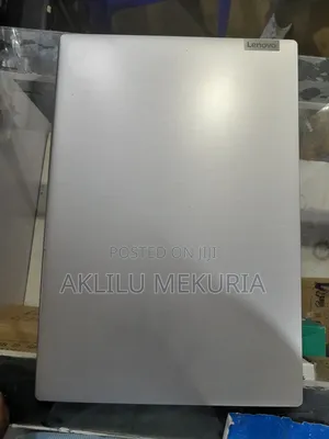 Photo - Laptop Lenovo 8GB Intel Core 3 SSD 250GB