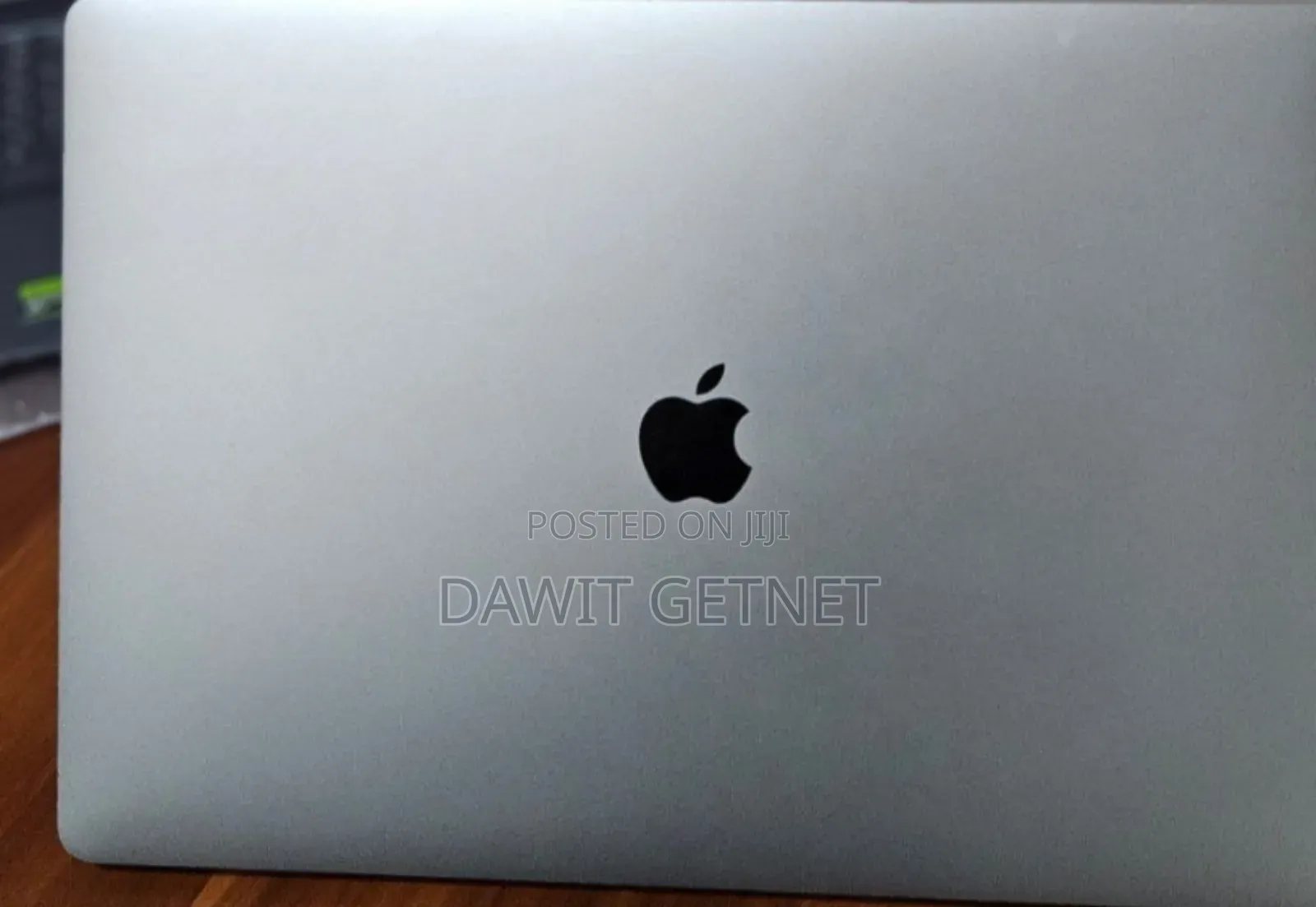 New Laptop Apple MacBook Pro 2019 16GB Intel Core I9 SSD 1T