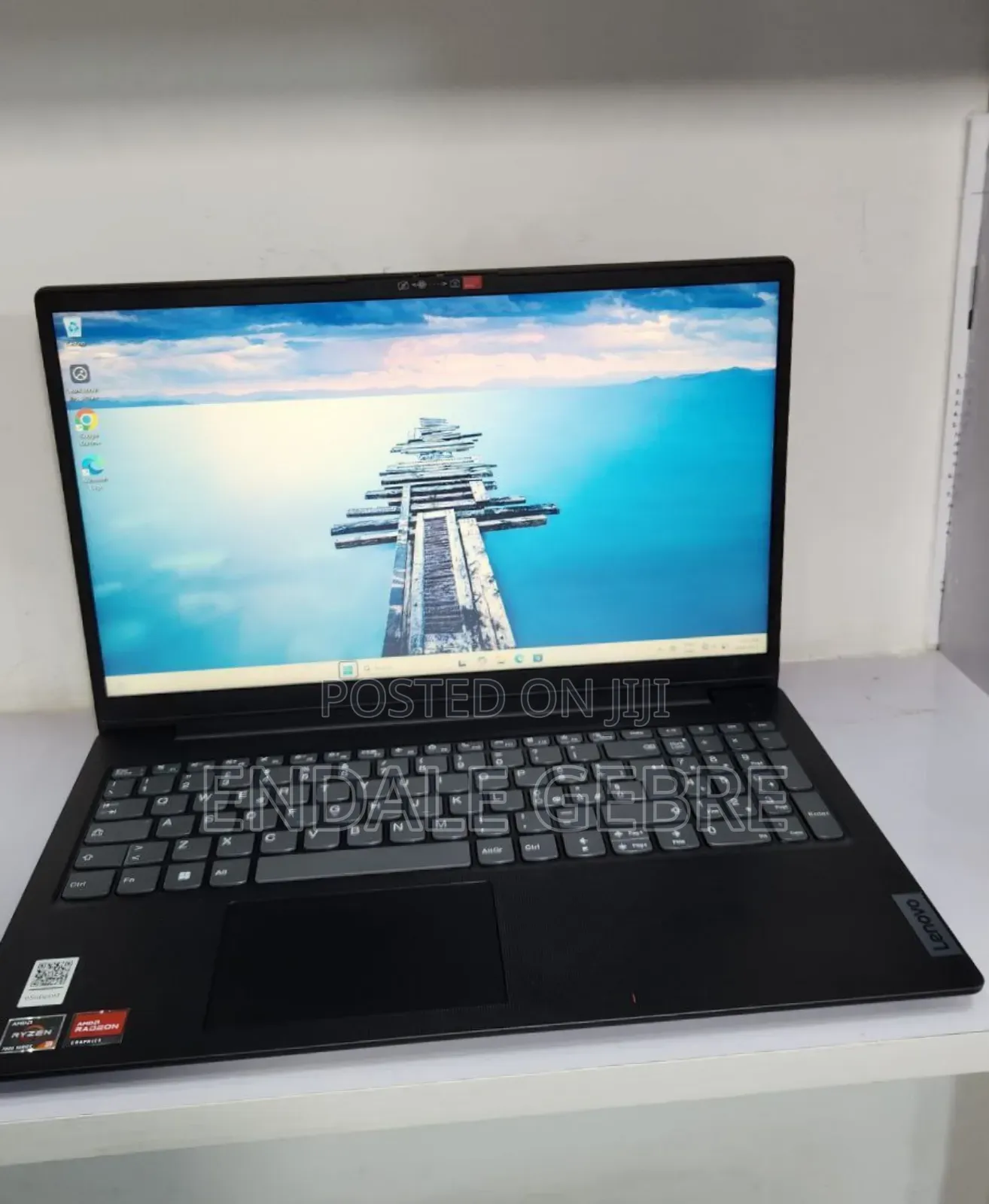 New Laptop Lenovo IdeaPad 1 8GB AMD Ryzen 3 SSD 256GB