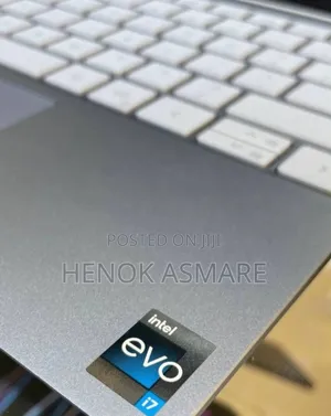 New Laptop Dell XPS 13 16GB Intel Core I7 SSD 512GB