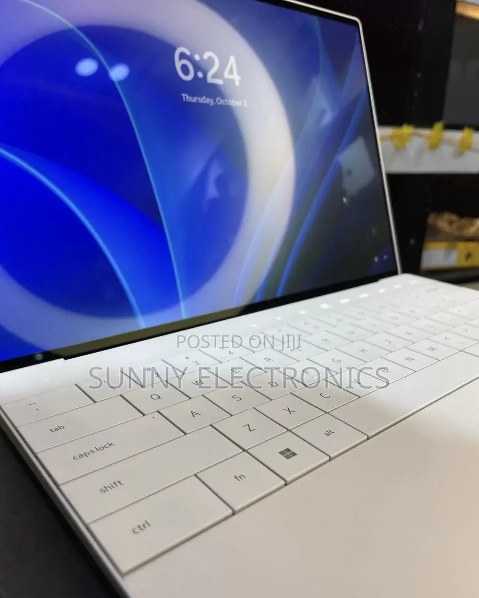 New Laptop Dell XPS 13 16GB Intel Core I7 SSD 512GB