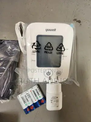 Photo - Yuwell Digital Blood Pressure Monitor寄送blood Pressure Monitor New