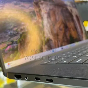 New Laptop Dell Precision 5690 32GB Intel Core Ultra 7 SSD 1T