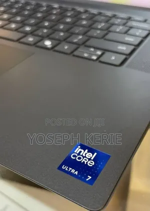 New Laptop Dell Precision 5690 32GB Intel Core Ultra 7 SSD 1T