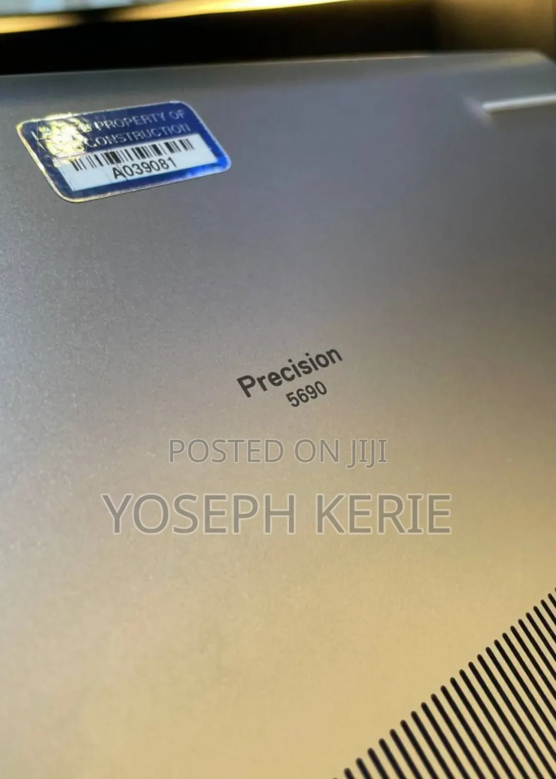 New Laptop Dell Precision 5690 32GB Intel Core Ultra 7 SSD 1T