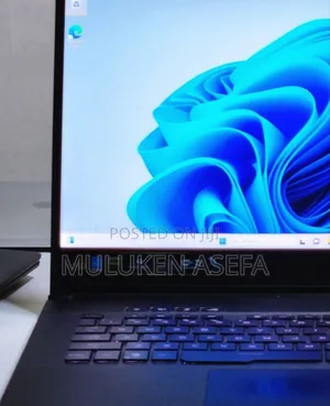 New Laptop Asus ROG Zephyrus G15 16GB Intel Core I7 SSD 512GB