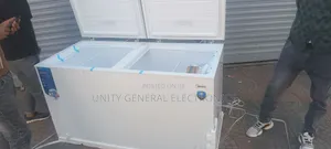 Media 698 Deep Refrigrator