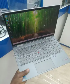 Photo - New Laptop Lenovo Thinkpad X1 Yoga 32GB Intel Core I7 SSD 512GB
