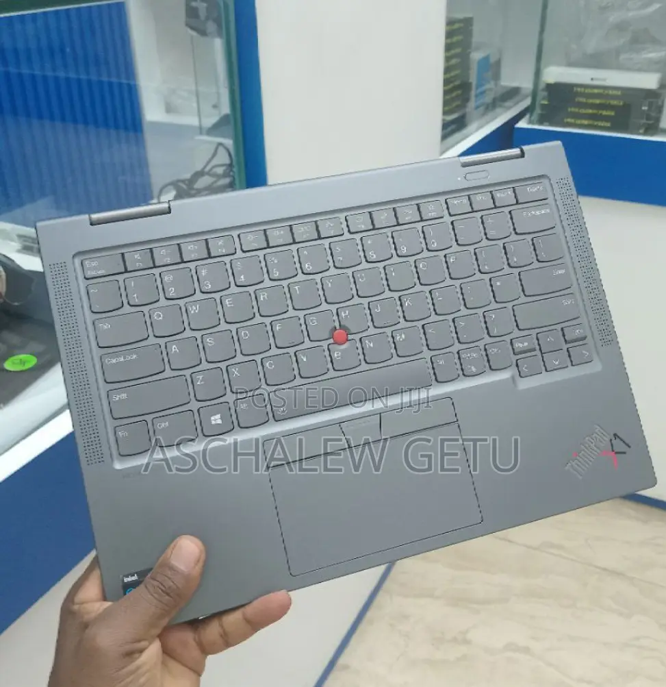 New Laptop Lenovo Thinkpad X1 Yoga 32GB Intel Core I7 SSD 512GB