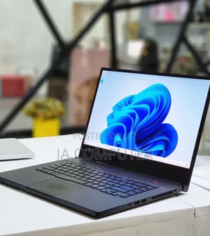 New Laptop Asus ROG Zephyrus G15 16GB Intel Core I7 SSD 512GB