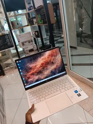 New Laptop HP Pavilion 14 16GB Intel Core I5 SSD 1T