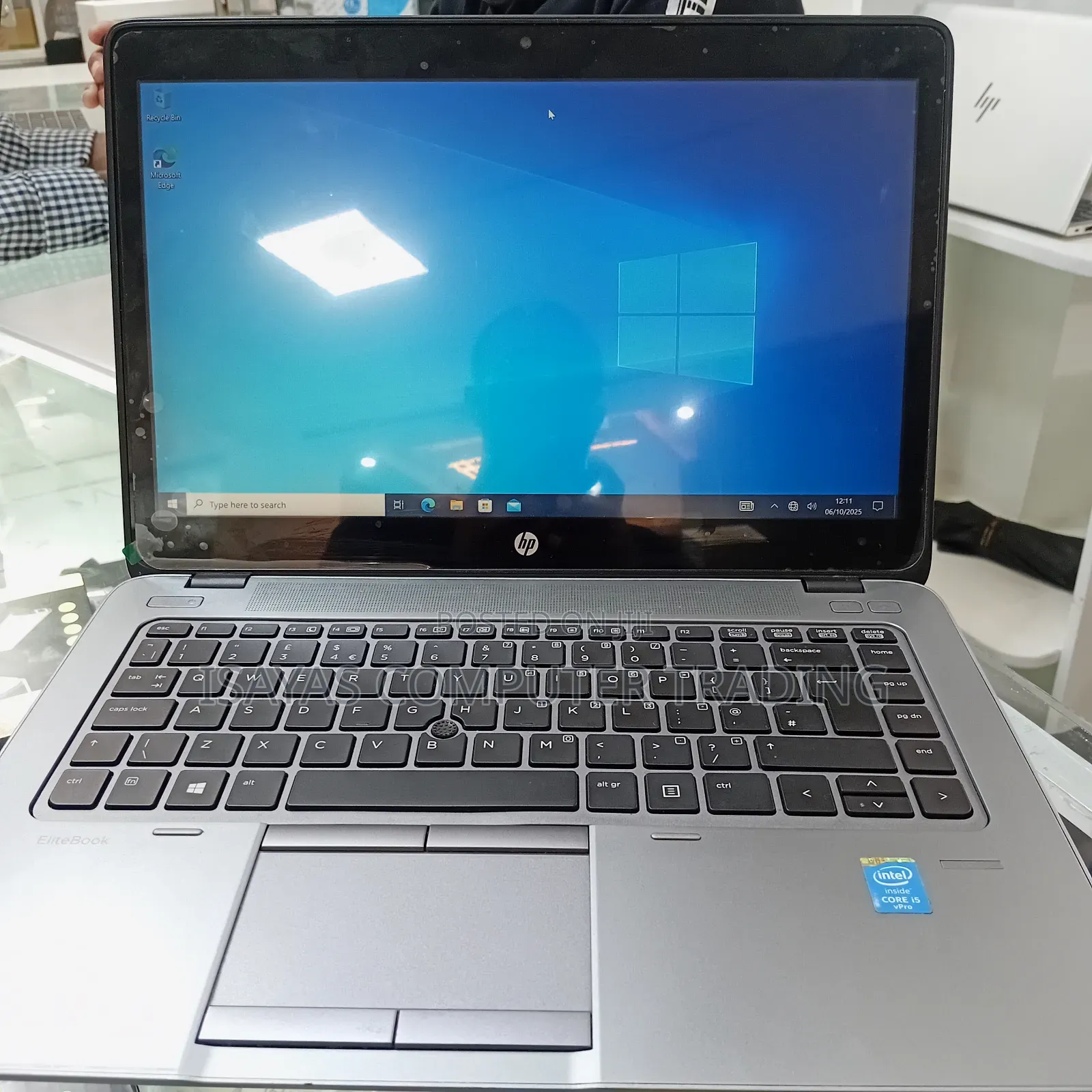 New Laptop HP EliteBook 840 G2 8GB Intel Core I5 SSD 700GB