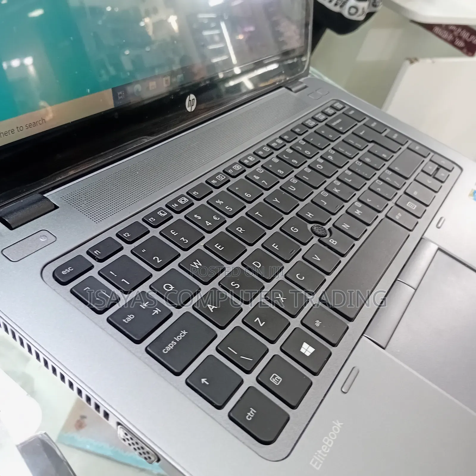 New Laptop HP EliteBook 840 G2 8GB Intel Core I5 SSD 700GB