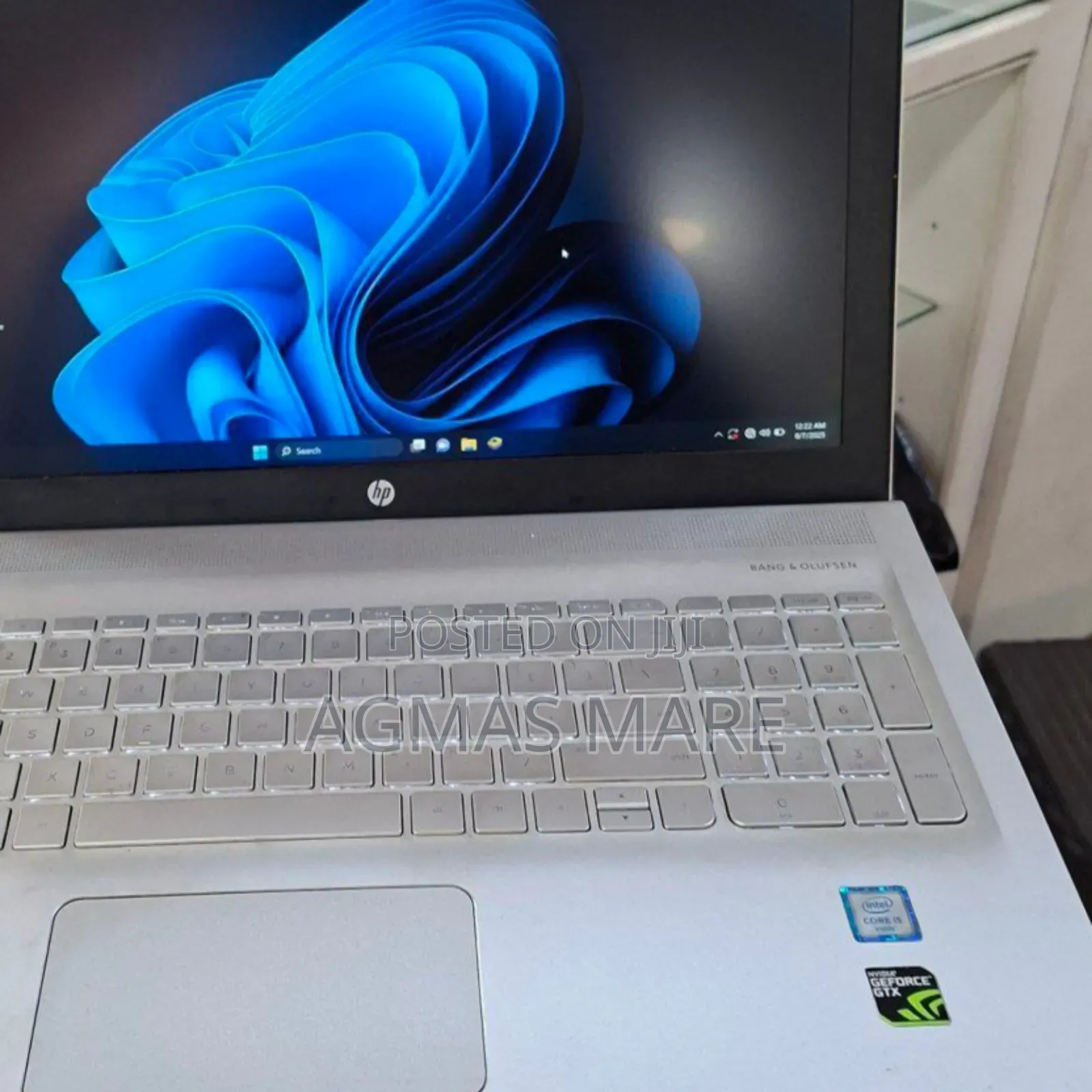 New Laptop HP Envy 15 16GB Intel Core I5 HDD+SSD 1T