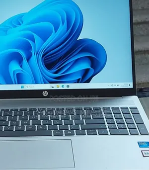 New Laptop HP Pavilion 15 16GB Intel Core 5 SSD 512GB