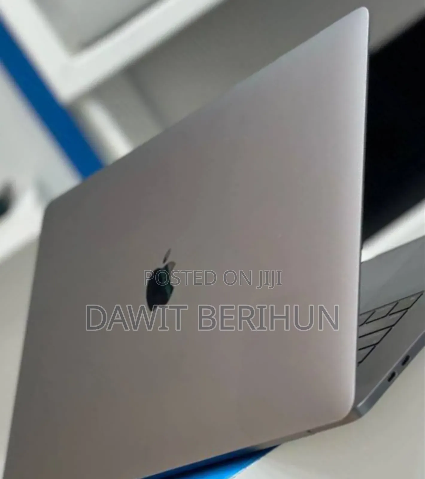 New Laptop Apple MacBook Pro 16GB Intel Core I7 SSD 512GB