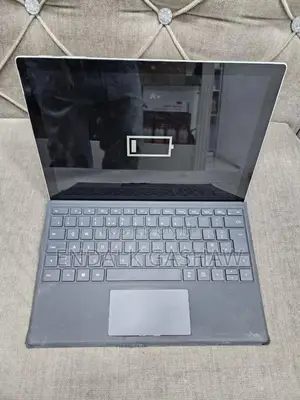 New Laptop Microsoft Surface Pro 7 8GB Intel Core I5 SSD 128GB