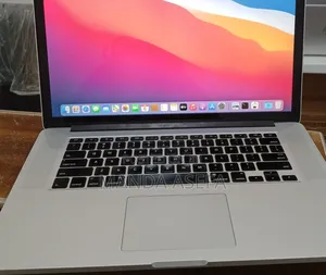 New Laptop Apple MacBook Pro 2015 16GB Intel Core i7 SSD 256GB