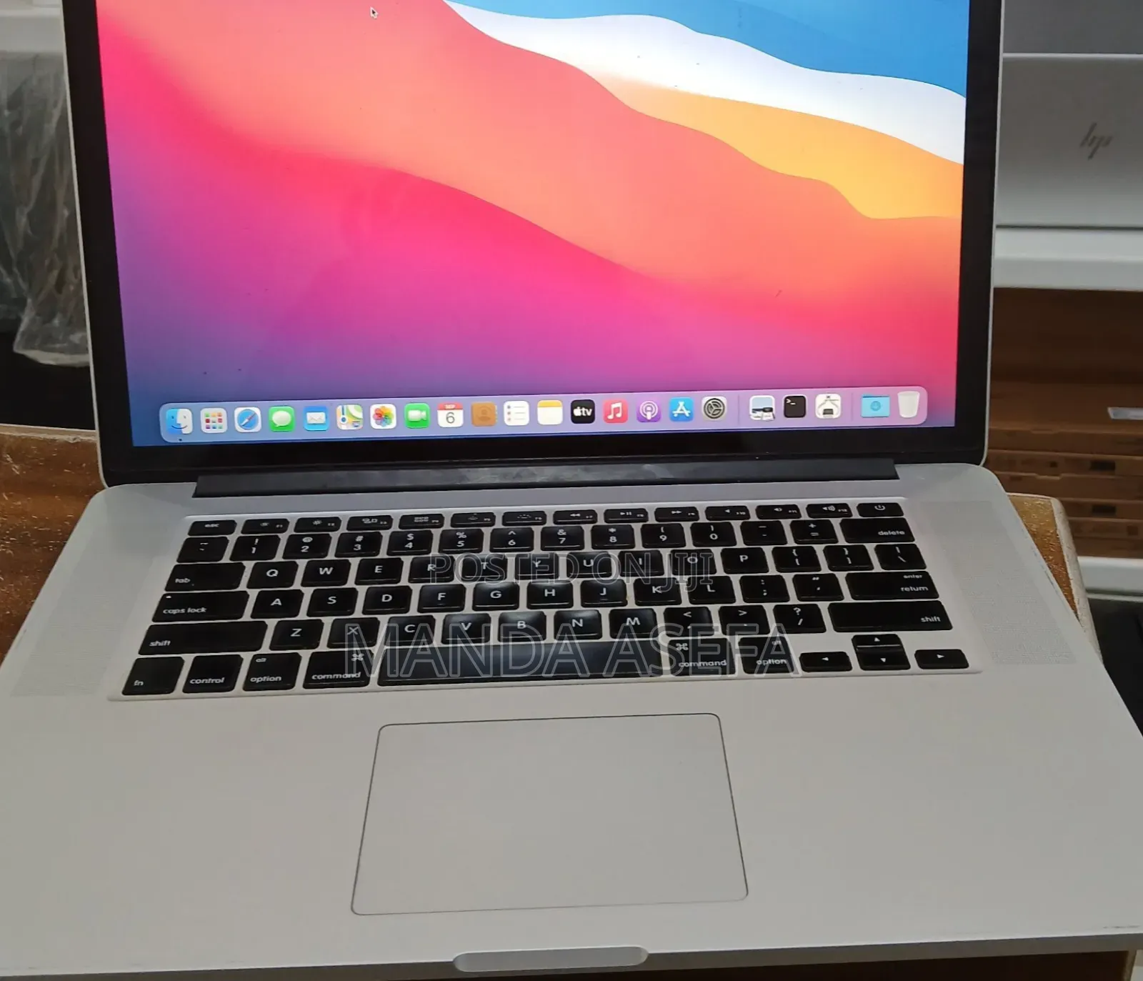 New Laptop Apple MacBook Pro 2015 16GB Intel Core i7 SSD 256GB