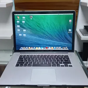 New Laptop Apple MacBook Pro 2013 8GB Intel Core I7 SSD 256GB