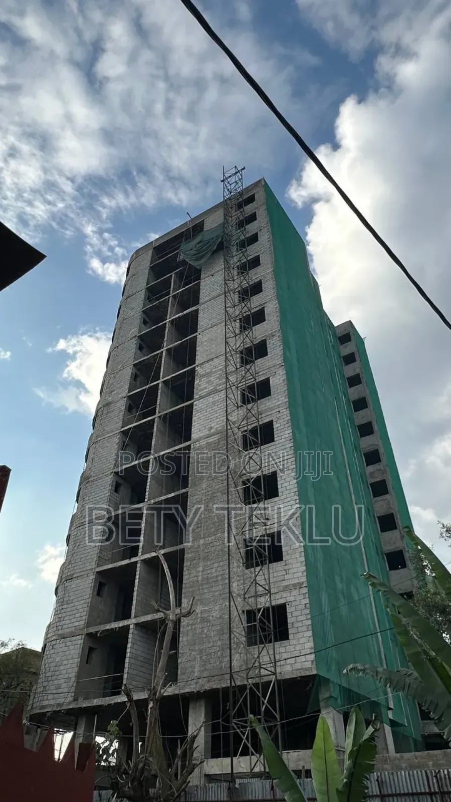 2bdrm Apartment in መካኒሳ አቦ ማዞሪያ, Kirkos for sale