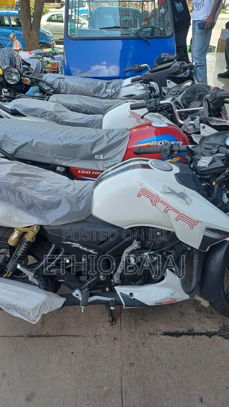 New TVS Apache 180 RTR 2024 White