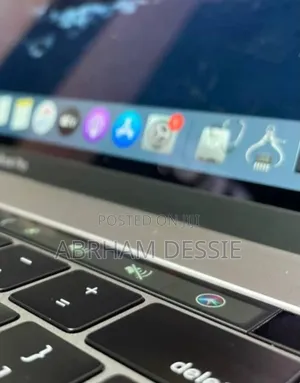 New Laptop Apple MacBook Pro 2019 64GB Intel Core I9 SSD 1T