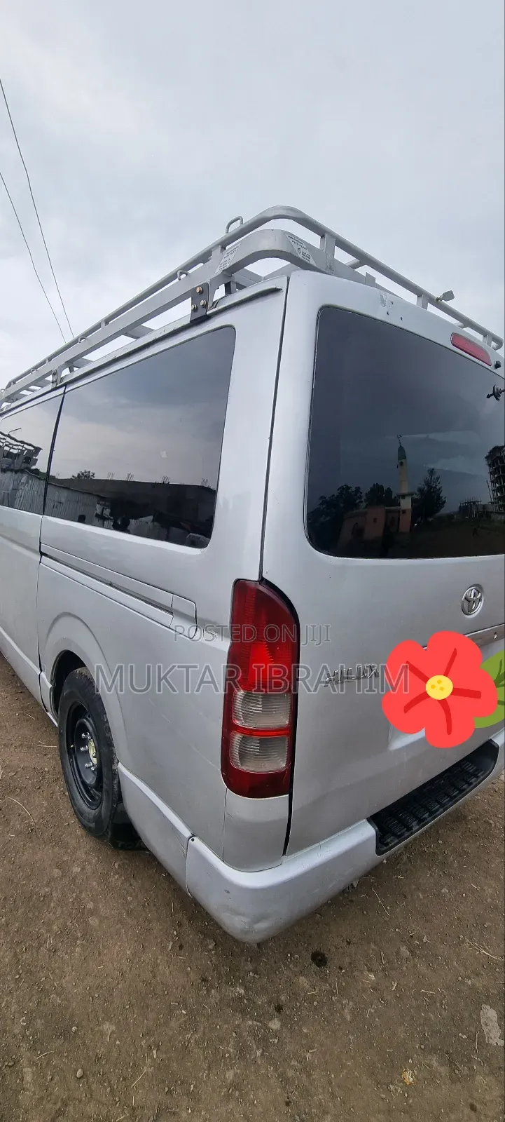 Toyota HiAce 2011 Silver