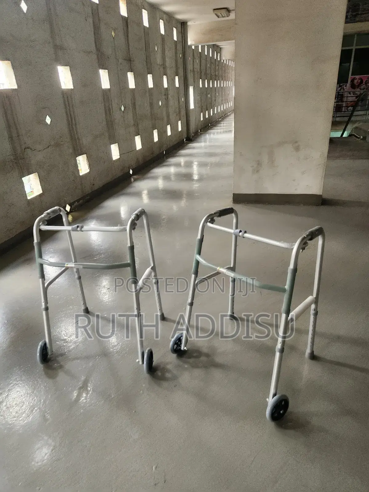 Adjustable Walker medical Physiotherapy