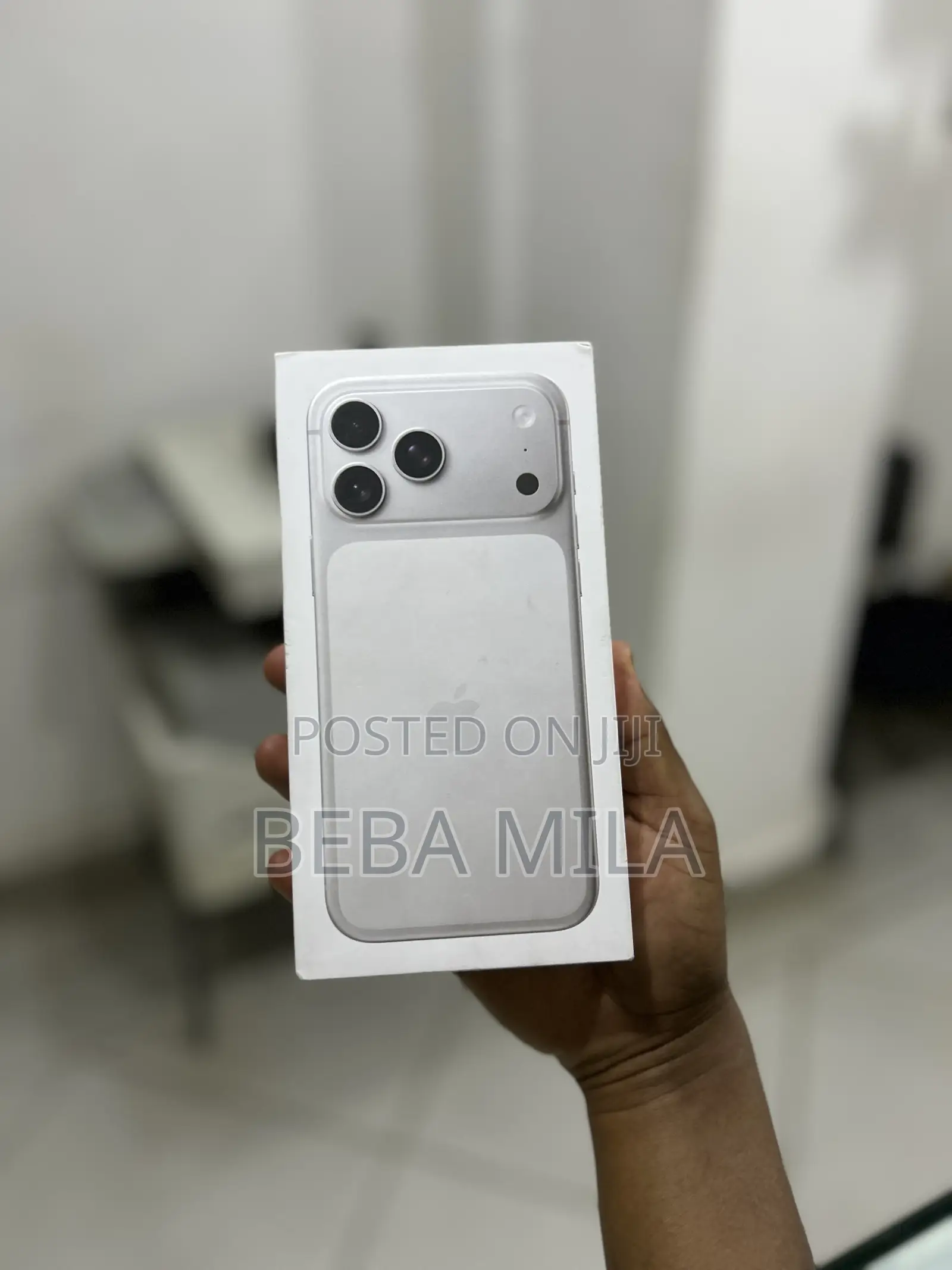 New Apple iPhone 17 Pro Max 256 GB Silver