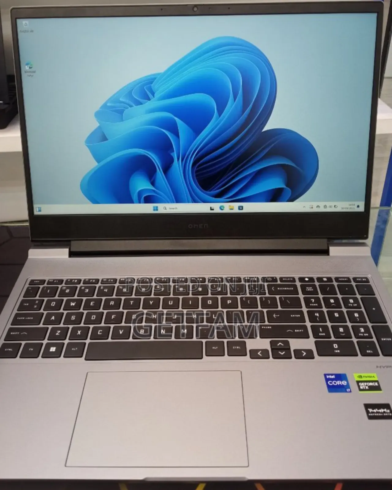 New Laptop HP Omen 16 16GB Intel Core I7 SSD 512GB