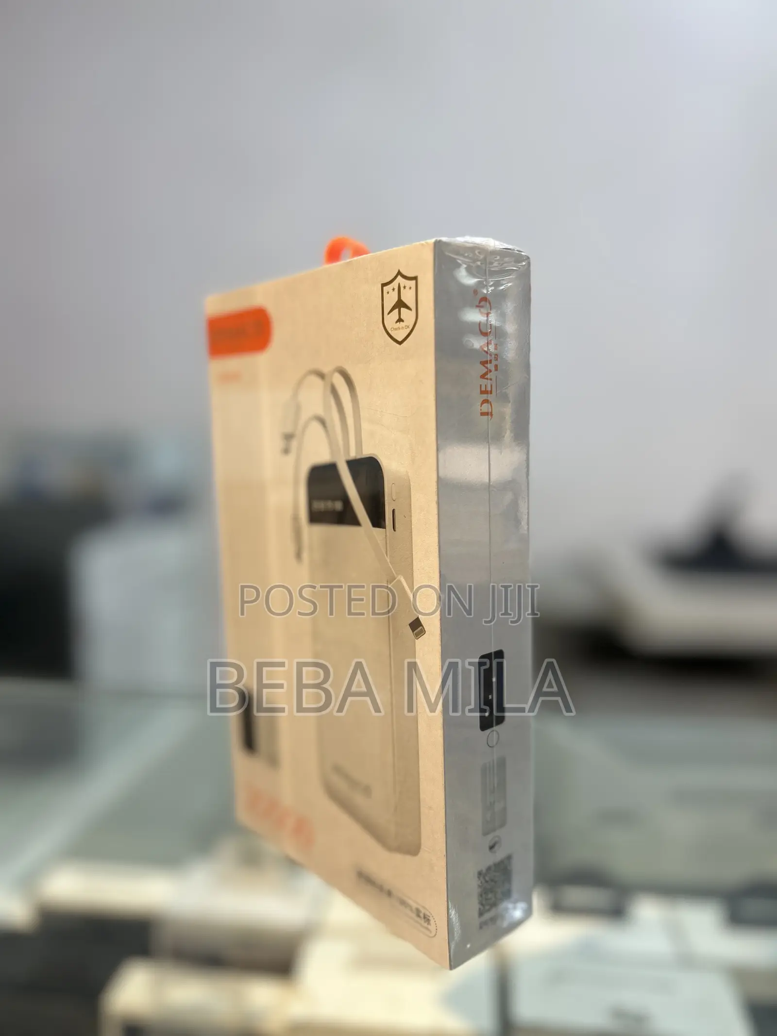 Demaco Wire Power Bank