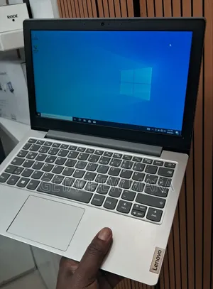 Photo - New Laptop Lenovo Ideapad 3 4GB Intel SSD 128GB