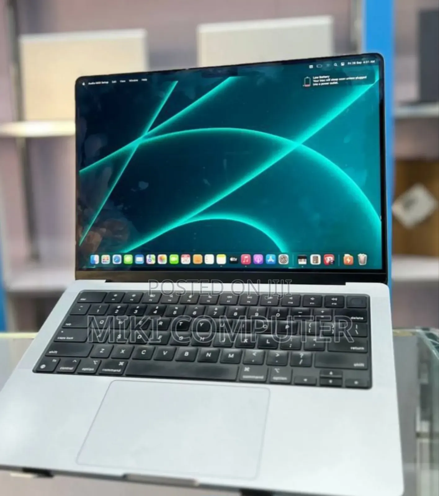 New Laptop Apple MacBook Pro M1 32GB Intel SSD 1T